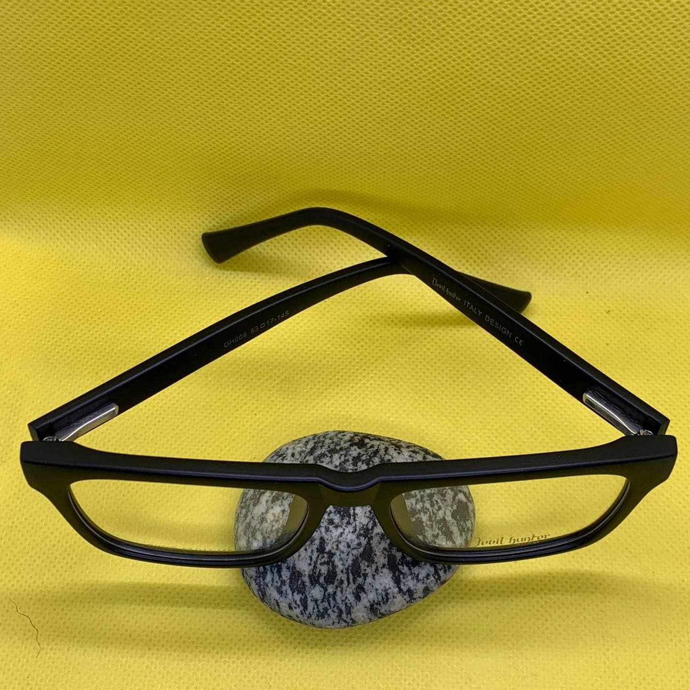 Black Matte Broad Frame Eyeglasses for Men & Women thumbnail 3