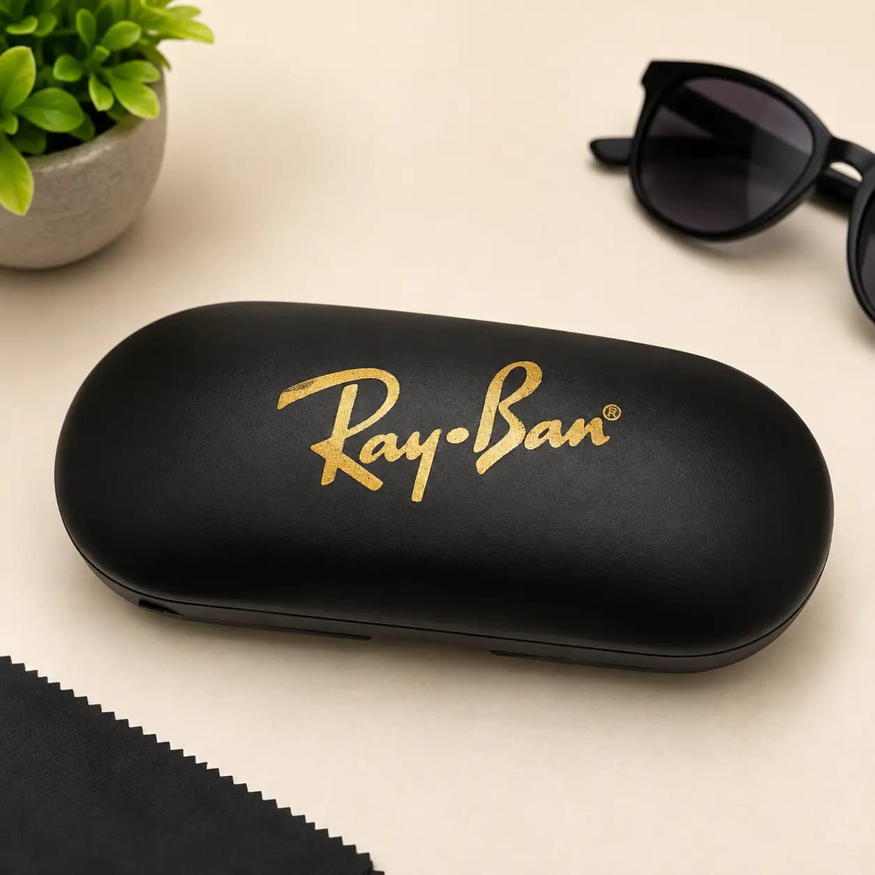 Premium Black Ray-Ban-Style Hard Glasses Case – Hard Protective Spectacle Box