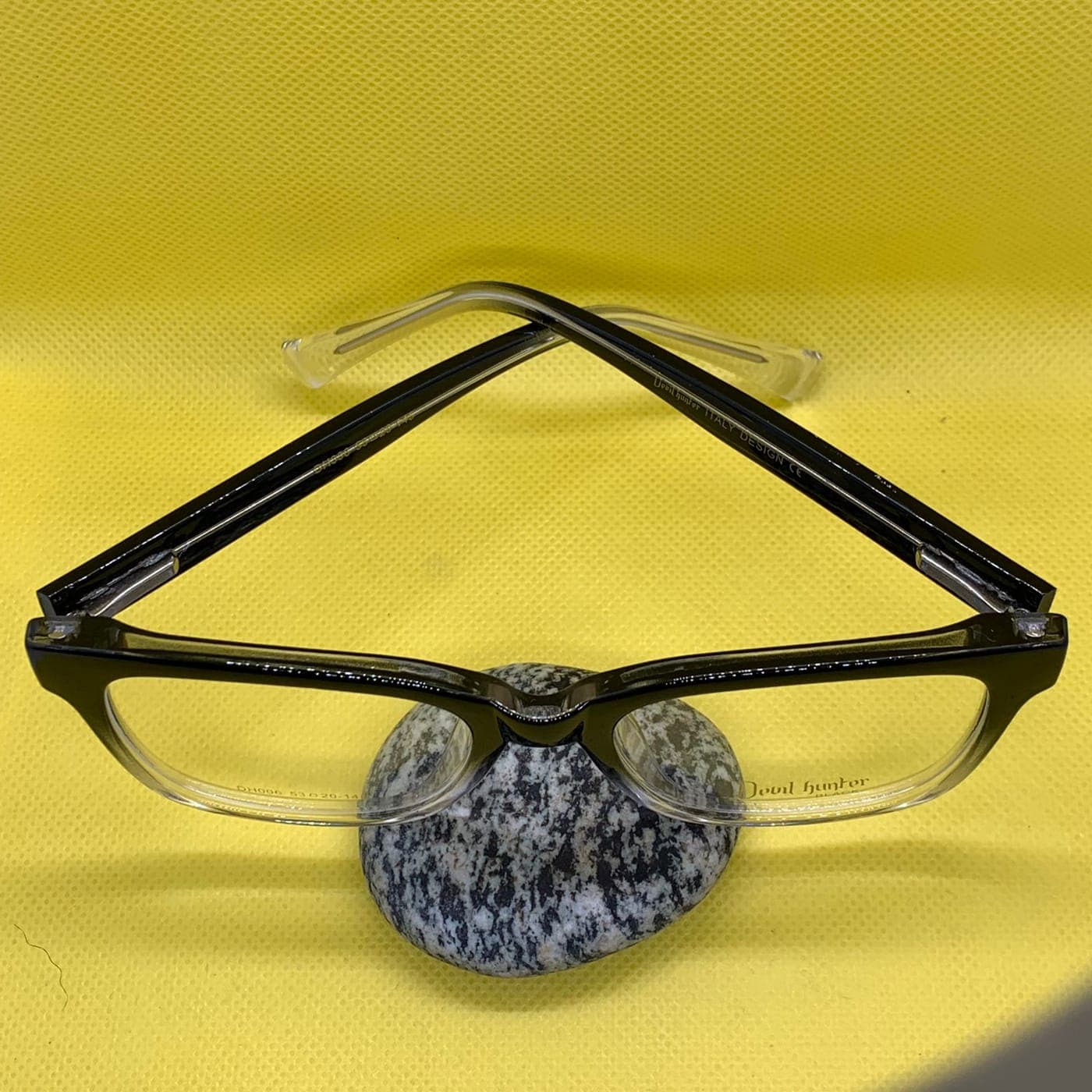 Unisex Double Shade Black Broad Frame Glasses – Bold & Durable Eyewear thumbnail 3