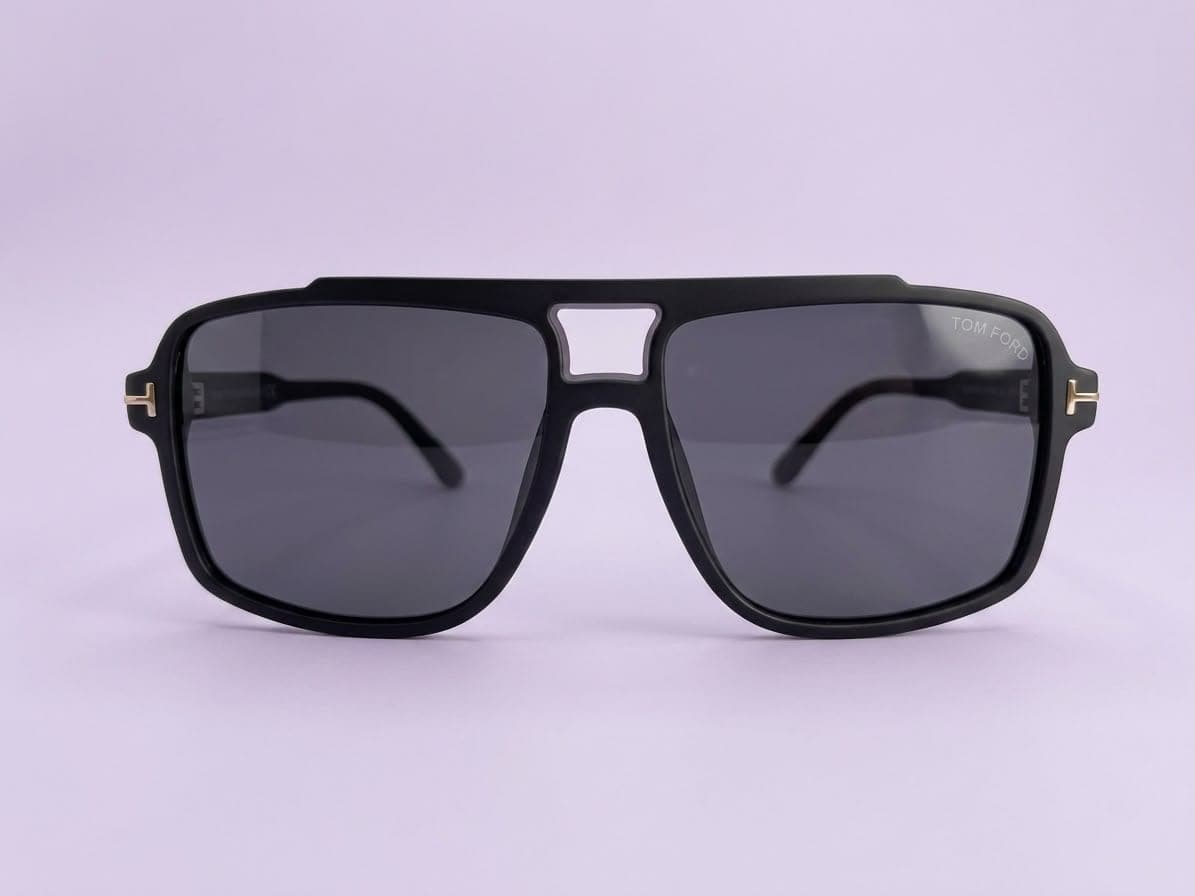 Tom Ford glasses and sunglasses in Pakistan