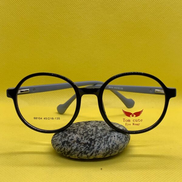 Kids’ Round Black Eyeglass Frame – Lightweight & Stylish Glasses for Children
