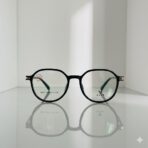 Premium Modern Geometric Round Eyewear – Sleek Black Frame